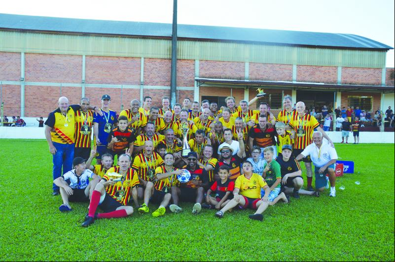 Domingo de festa na Baixada Setembrina