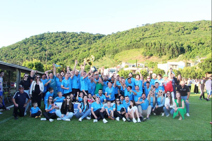 CF 69 comemora mais uma conquista em Morro Reuter