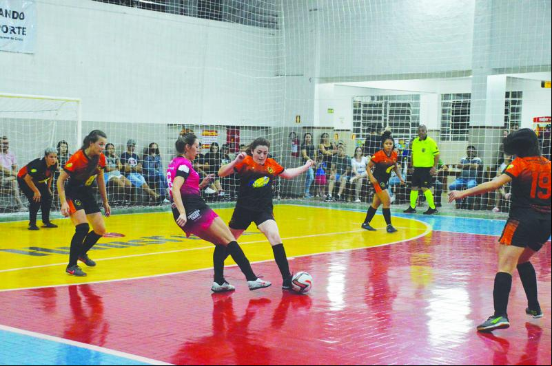 Ginásio Santa Cecília recebe mais três jogos nesta sexta (Foto: Mateus Rodrigues)