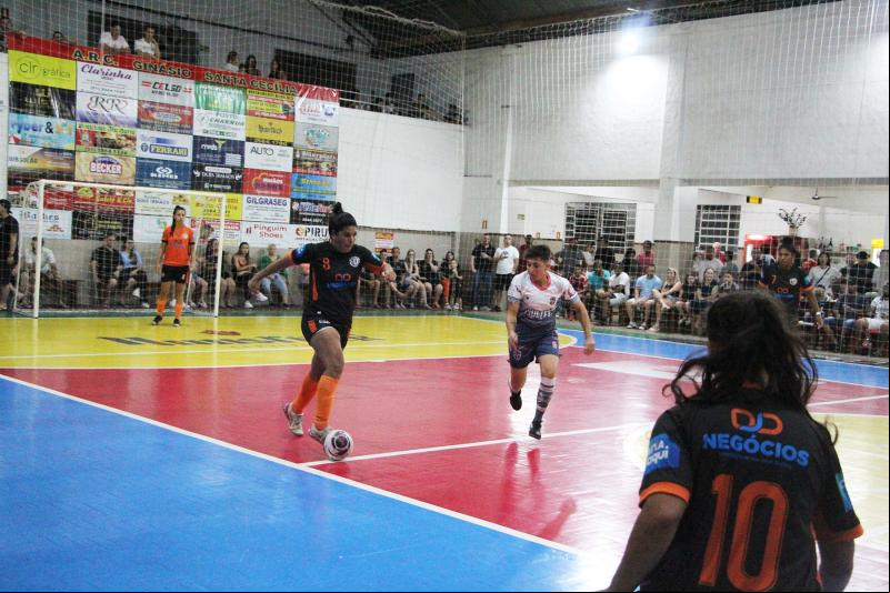 Foram dois jogos do feminino e dois do masculino
