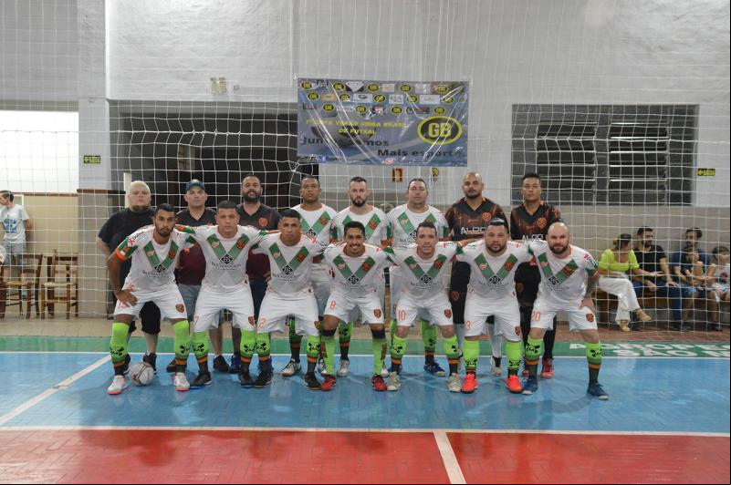 Xis Dubom/ Aves e Cia