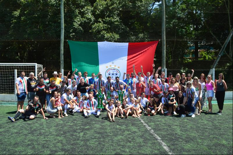Unidos da Vila é o atual campeão nas duas categorias