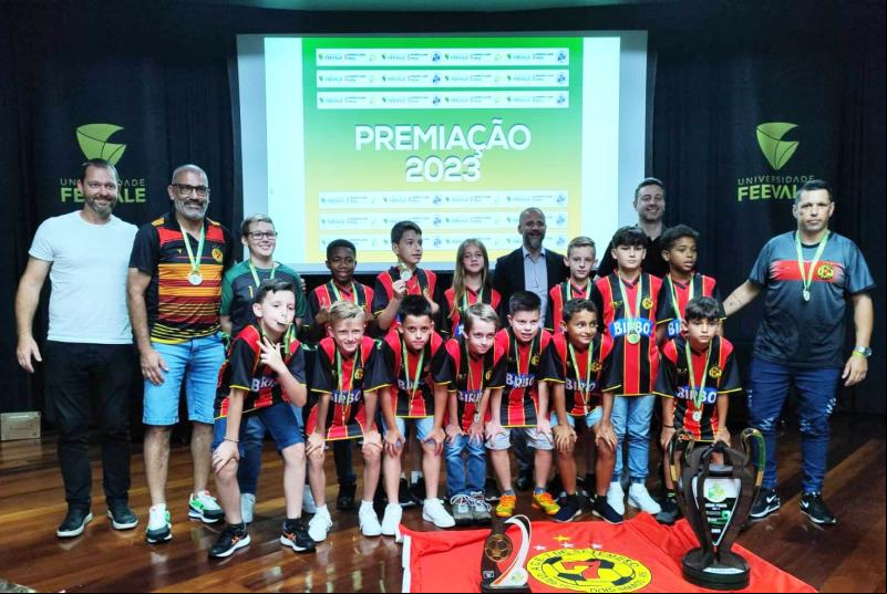 (Fotos: Escola de Futsal 7 de Setembro/ Divulgação)